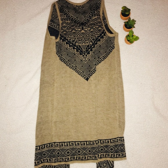 Sweater Vest Longer length - Picture 3 of 3